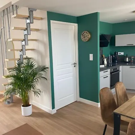 Duplex Type Loft Centre * Clim * Wifi * De Gamme * Apartman Angoulême