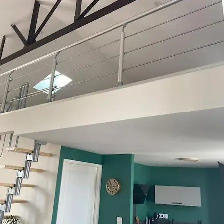 Duplex Type Loft Centre * Clim * Wifi * De Gamme * Apartman Angoulême