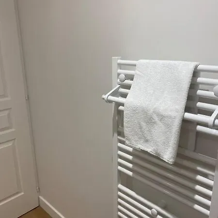 Duplex Type Loft Centre * Clim * Wifi * De Gamme * Apartman Angoulême