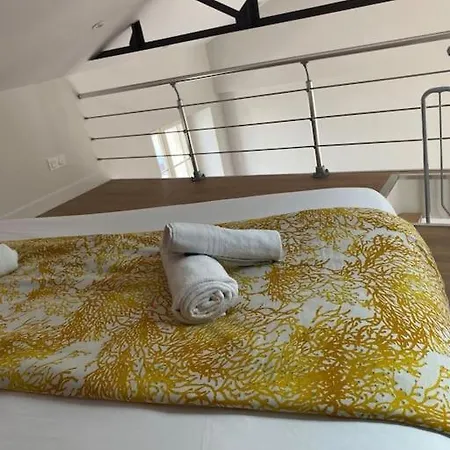 Duplex Type Loft Centre * Clim * Wifi * De Gamme *