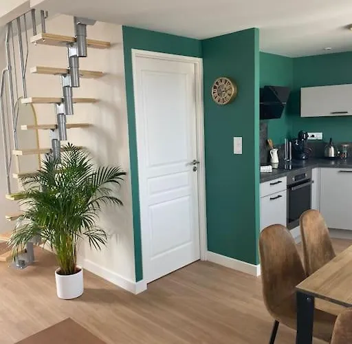 Duplex Type Loft Centre * Clim * Wifi * De Gamme * Apartamento Angulema