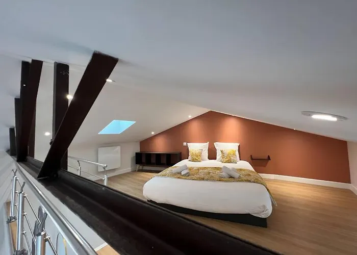 Duplex Type Loft Centre * Clim * Wifi * De Gamme * *