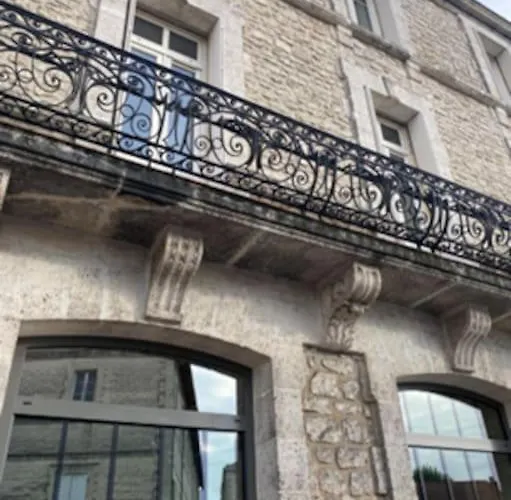 Apartamento Duplex Type Loft Centre * Clim * Wifi * De Gamme * Angulema