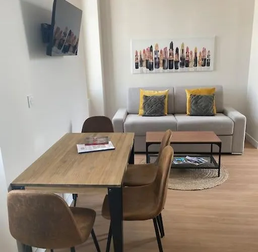 Duplex Type Loft Centre * Clim * Wifi * De Gamme * * Angulema