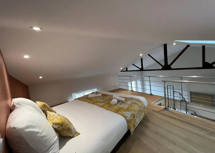 Duplex Type Loft Centre * Clim * Wifi * De Gamme * Apartamento